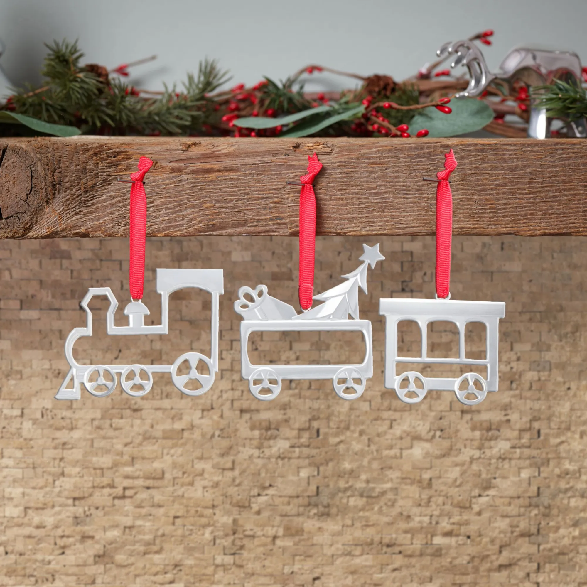 Mini Ornament Set - Train Engine, Toy Car, And Caboose (Set Of 3)*Nambé Online